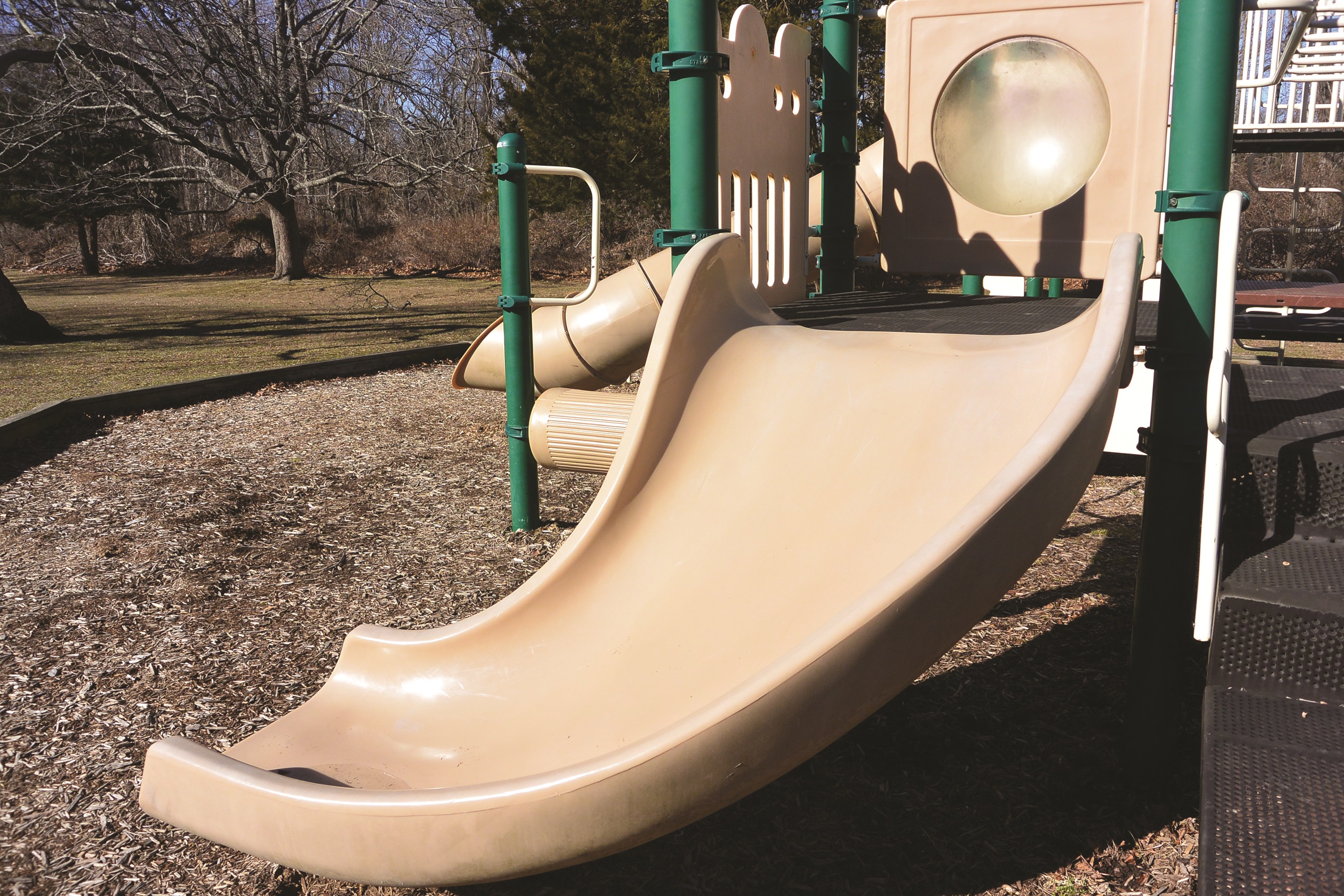 Blydenburgh Park curved slide photo